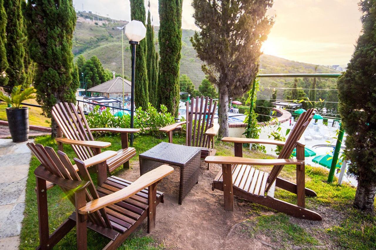 Hotel Golden Park All Inclusive Pocos De Caldas By Nacional Inn Экстерьер фото Adirondack chairs at the Sun Valley Lodge