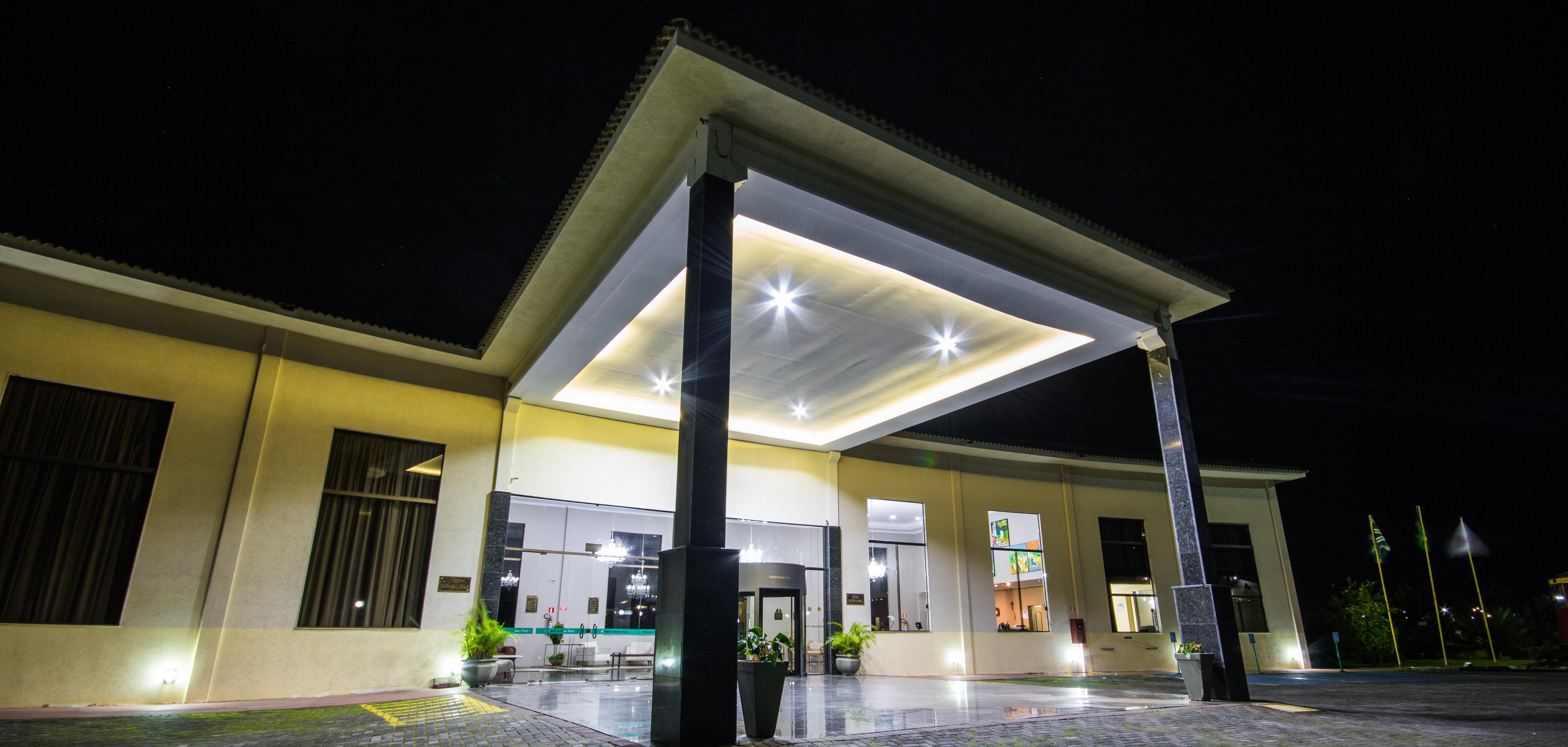 Hotel Golden Park All Inclusive Pocos De Caldas By Nacional Inn Экстерьер фото The main entrance of the hospital