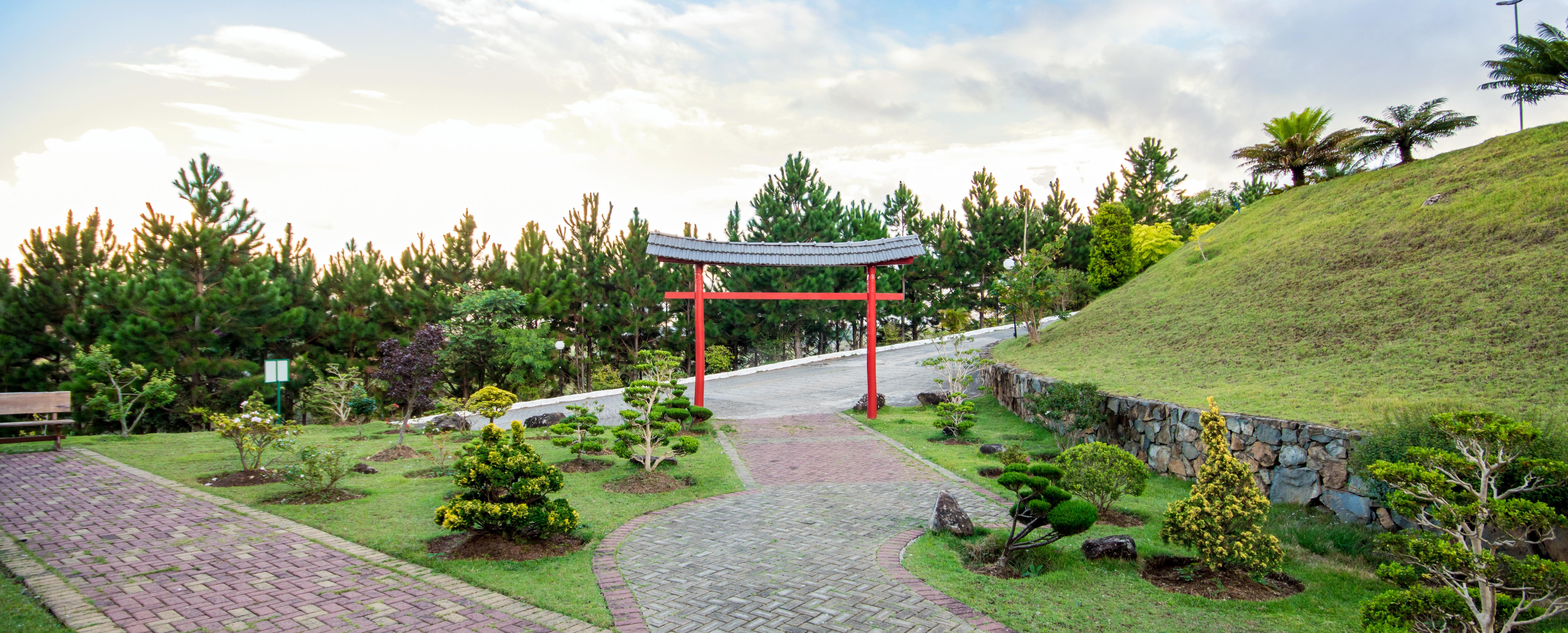 Hotel Golden Park All Inclusive Pocos De Caldas By Nacional Inn Экстерьер фото The Japanese Garden