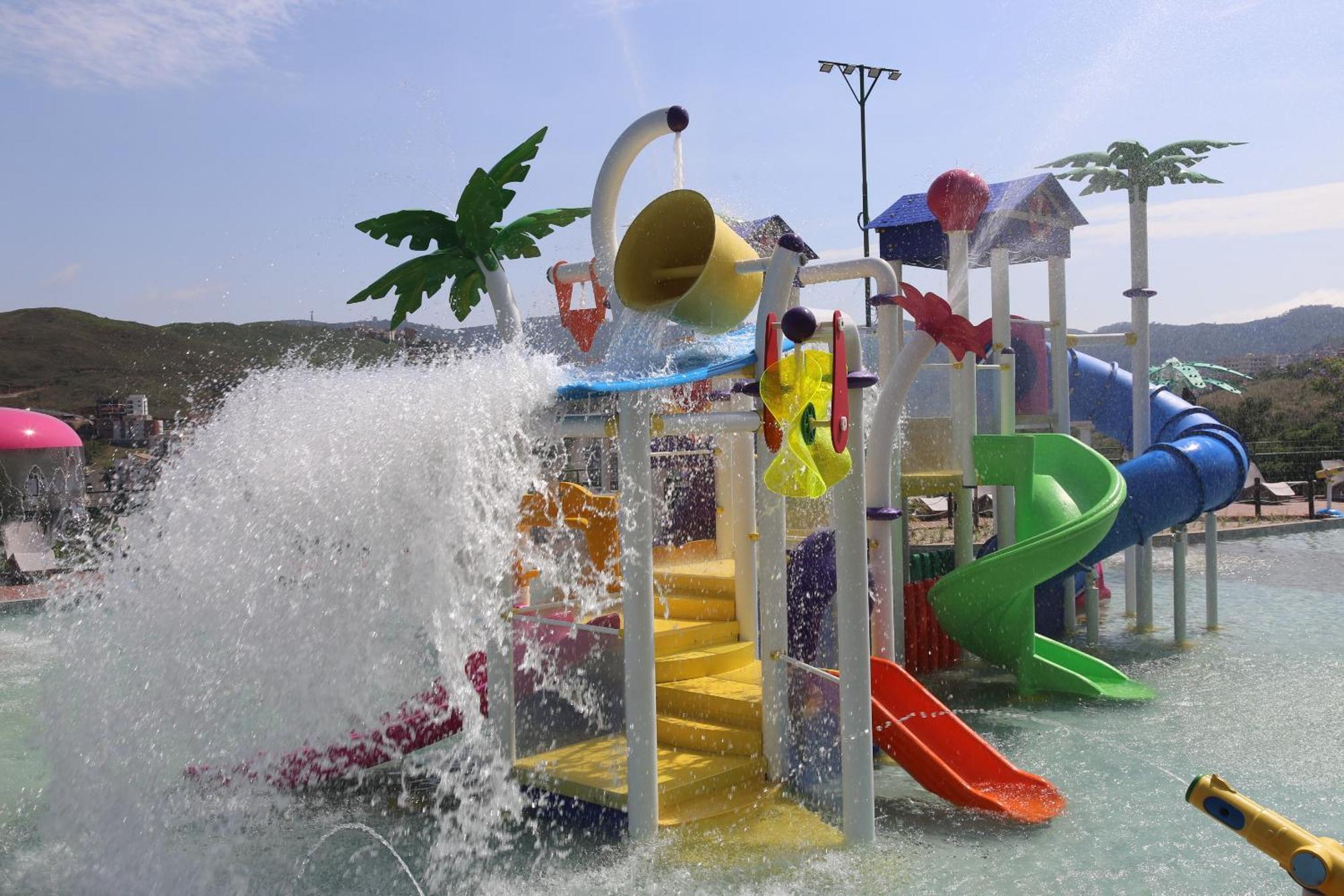 Hotel Golden Park All Inclusive Pocos De Caldas By Nacional Inn Экстерьер фото Splash Island