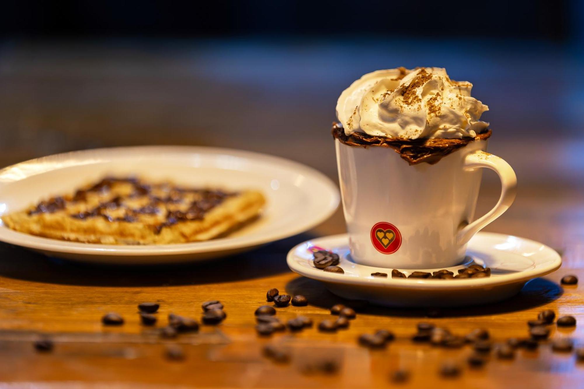 Hotel Golden Park All Inclusive Pocos De Caldas By Nacional Inn Экстерьер фото A cup of coffee