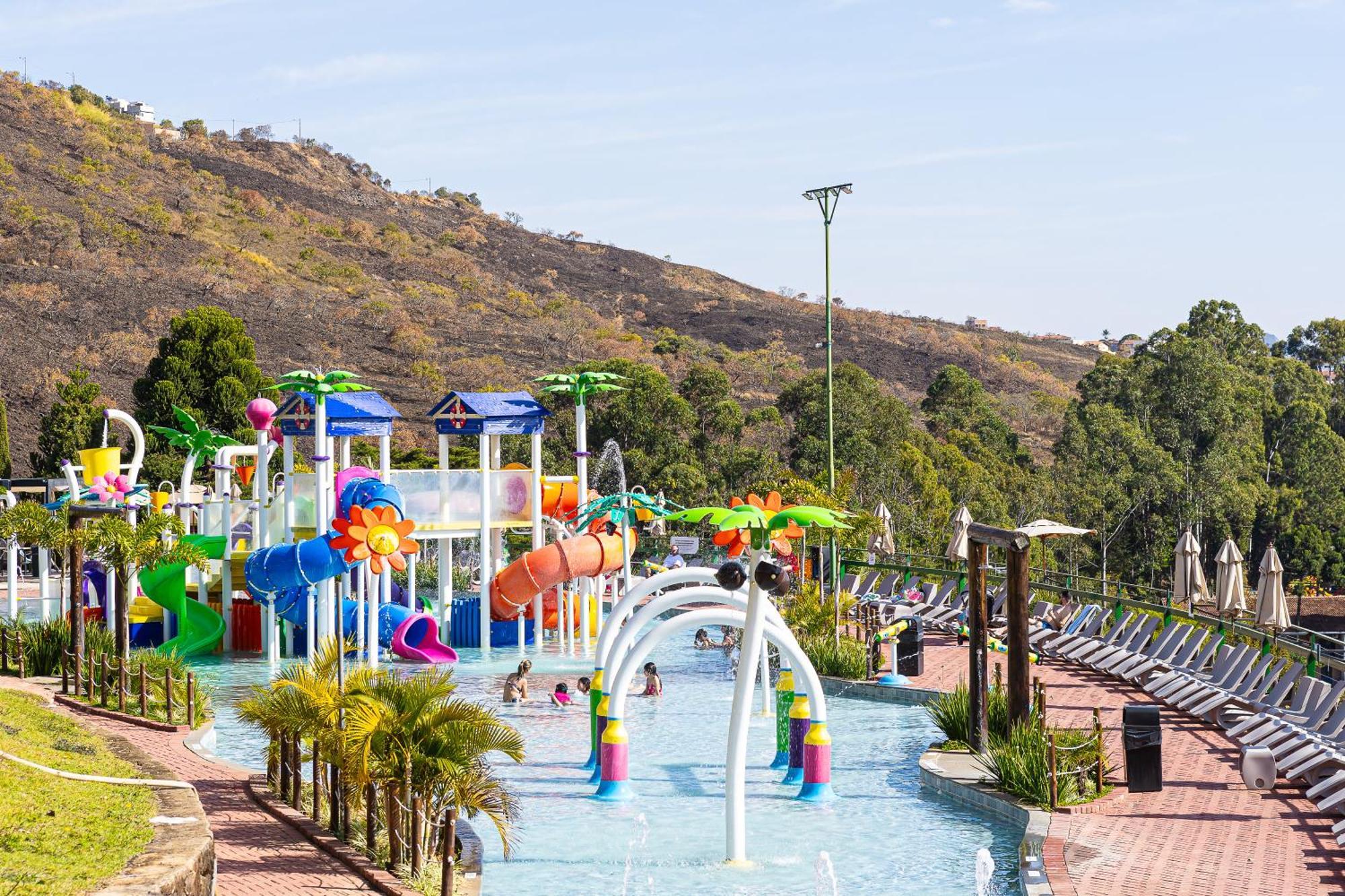 Hotel Golden Park All Inclusive Pocos De Caldas By Nacional Inn Экстерьер фото Splash Island