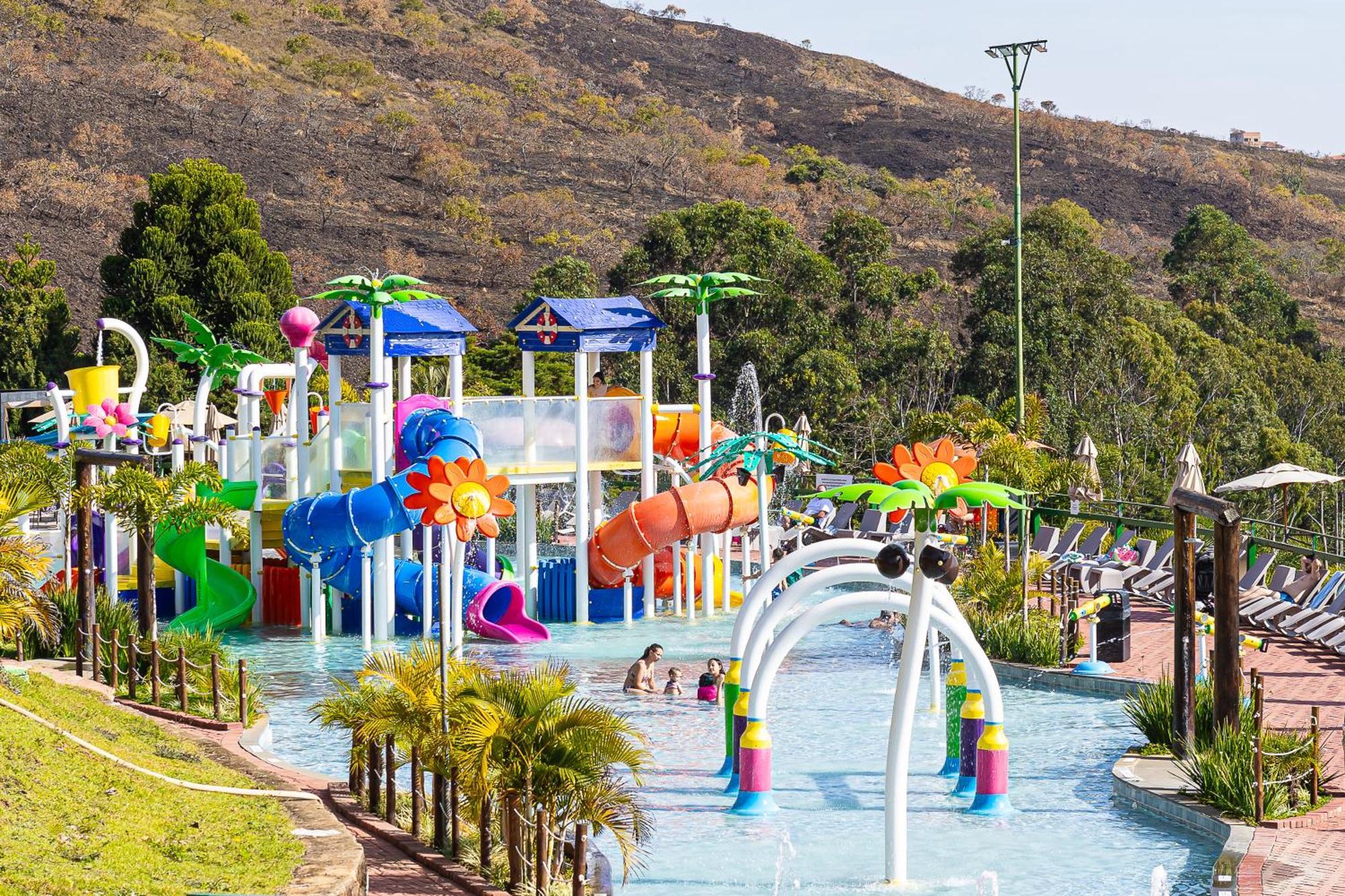 Hotel Golden Park All Inclusive Pocos De Caldas By Nacional Inn Экстерьер фото Splash Island